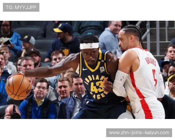 哈利伯顿背传妙到毫巅助攻轻松上篮