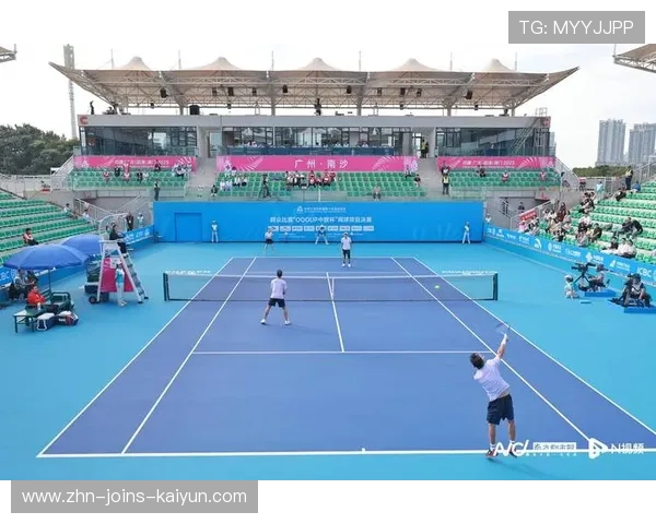 网球突然小球杀伤力满分：掌握细节，击碎对手防线的秘密武器